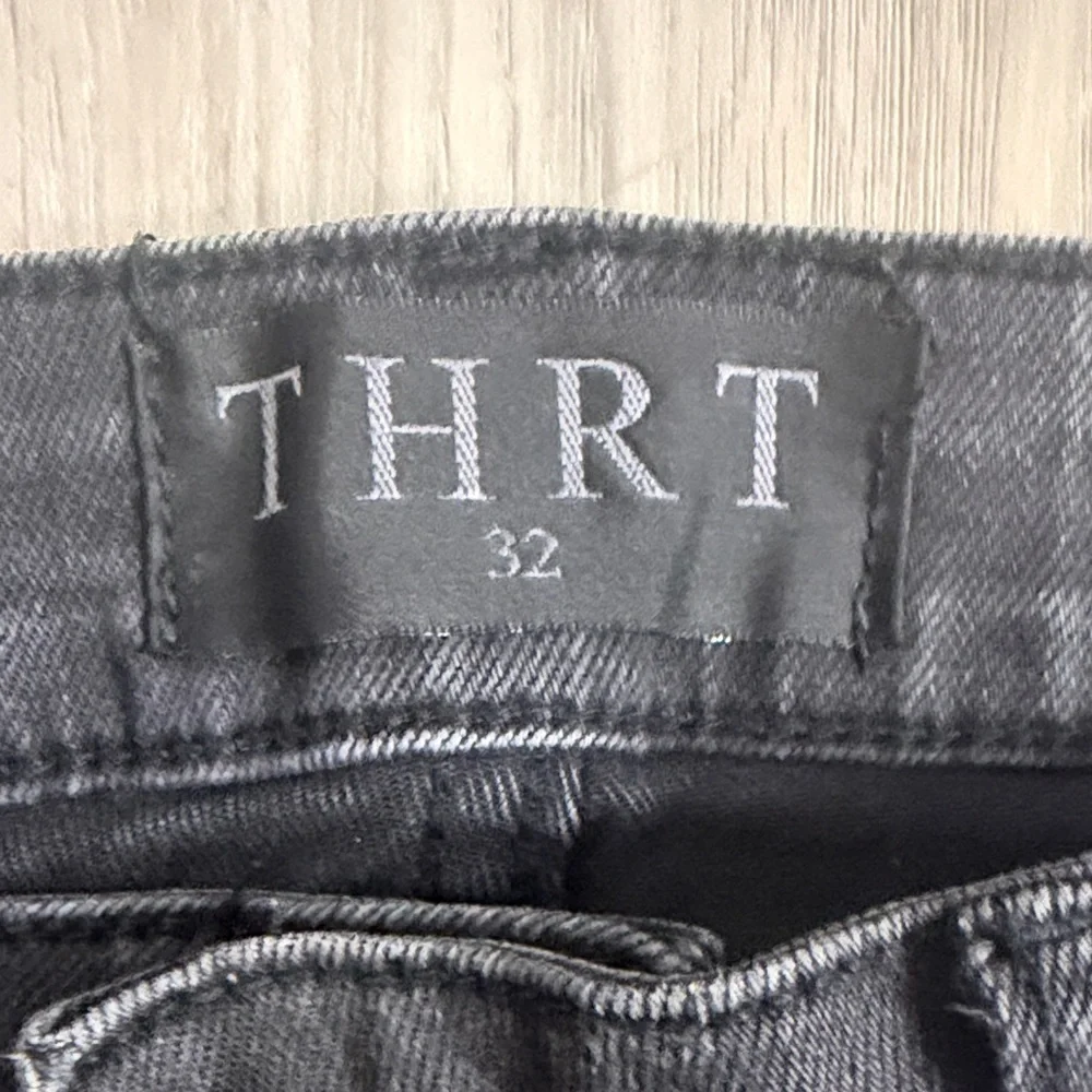 THRT Varsity Denim Cargo Jeans. Sz 32/32
